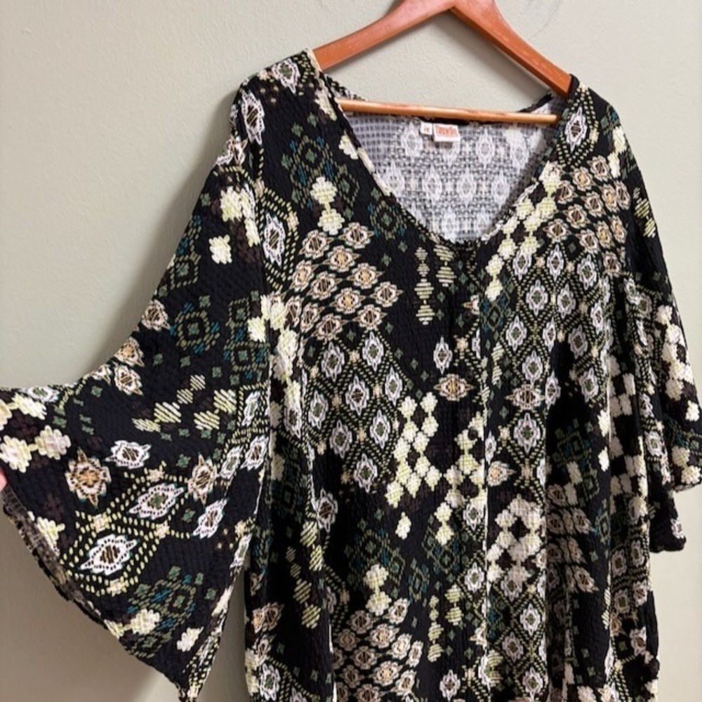 Tianello by Steve Barraza Womens Tunic Top Size 1X Bemberg Stretch Artsy Boho